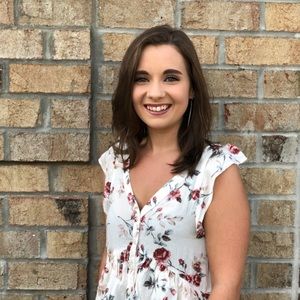 Meet your Posher, Ashley